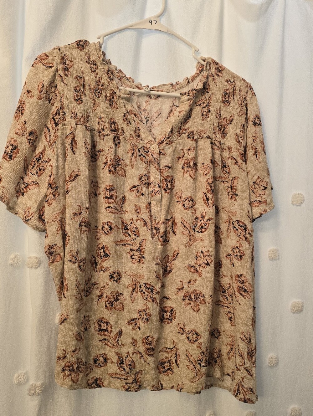 Maurices Women's Top in Beige Size 3x